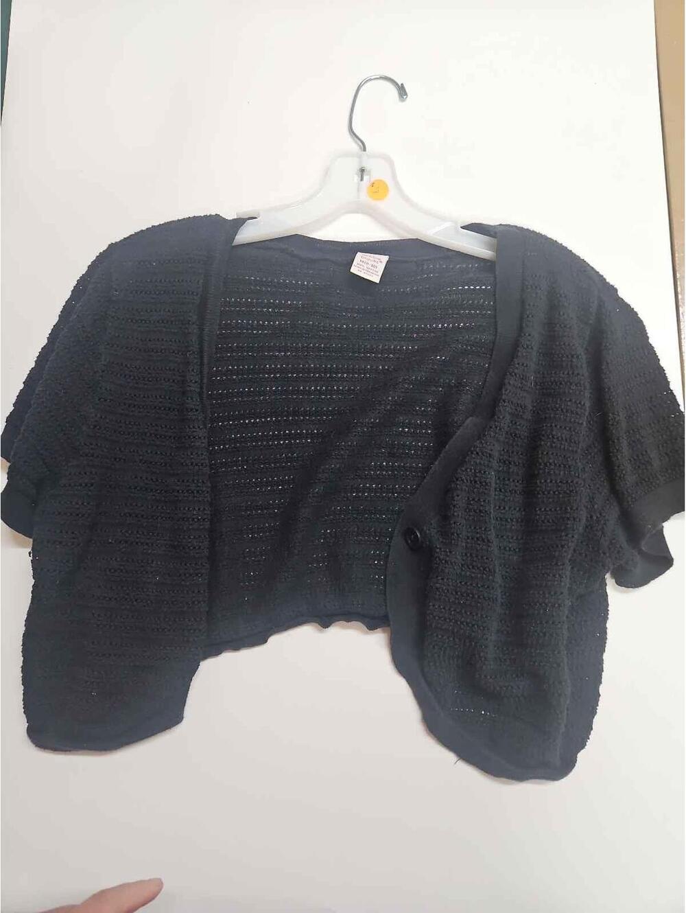 Bobbie Brooks Black Knit Cropped Cardigan Shrug Sweater M